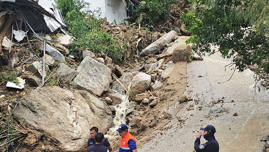 phuket landslide1