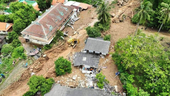 phuket landslide6 landslide