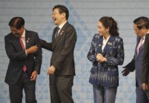 ASEAN Leaders Meet in Laos in a Summit to Tackle Crisis in Myanmar and Disputed Sea leaders