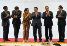 China Defiant on South China Sea, Blames Foreign Meddling at ASEAN South China Sea