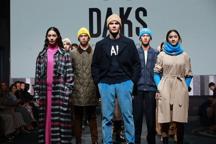 DAKS fashion3