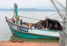 Myanmar Jails 4 Thai Fishermen as Tensions Rise Over Maritime Incident fishermen