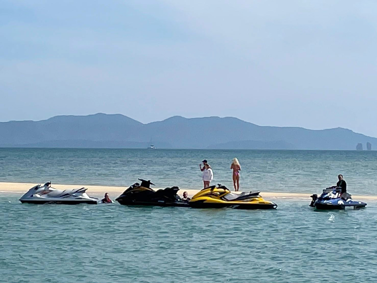 illegal jetski1