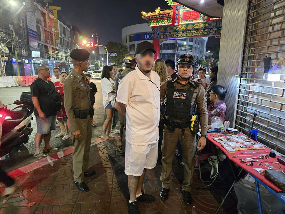 iran rob bkk2