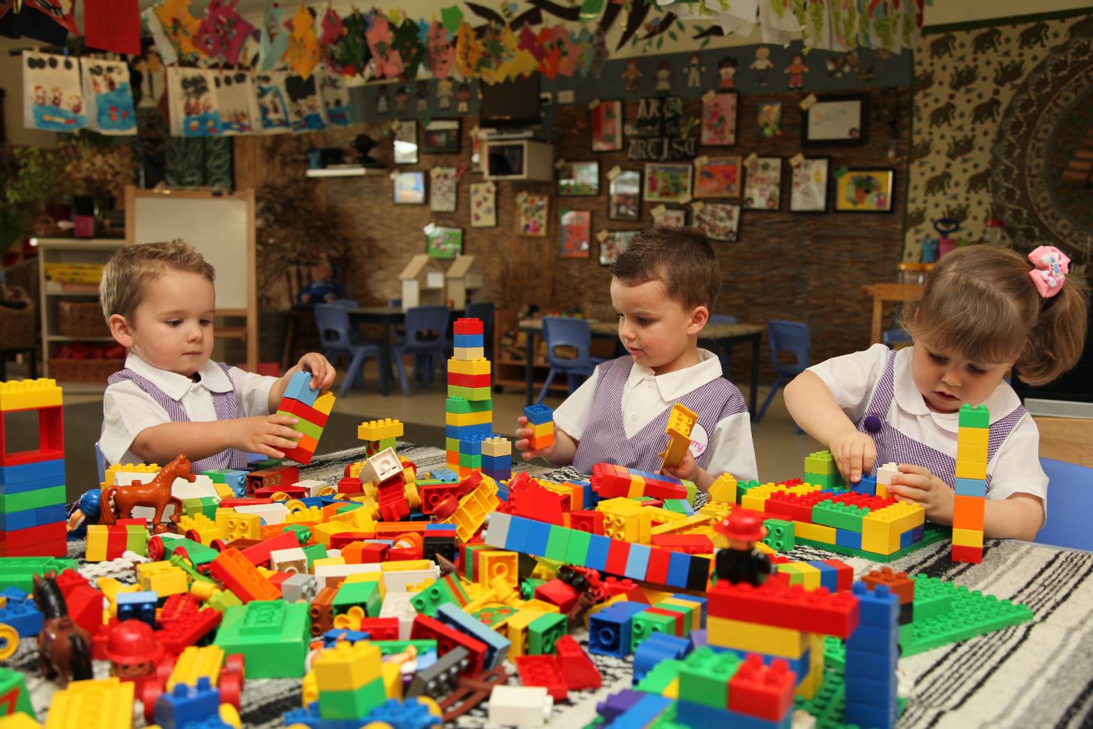 Talomsin school2