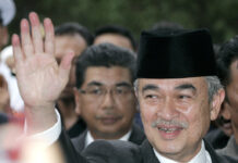 Former Malaysian Leader Abdullah Ahmad Badawi Dies at 85