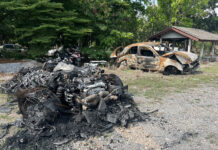 Million-Dollar Ferrari Bursts Into Flames on Bangkok Road Ferrari
