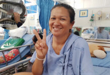 Thai Woman Survives King Cobra Attack, Brings Snake to Hospital