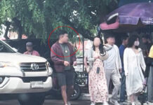 Fake Chinese VIP Tour Guide Arrested Near Bangkok Landmark tour