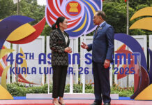 ASEAN Nations Want to Discuss Tariffs with Trump as a Unified Bloc, Anwar Says