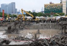 17 Warrants Issued in Bangkok Fatal Building Collapse Case