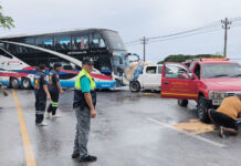 7-Car Pileup Involves Tourist Bus Carrying 24 Foreigners to Koh Tao