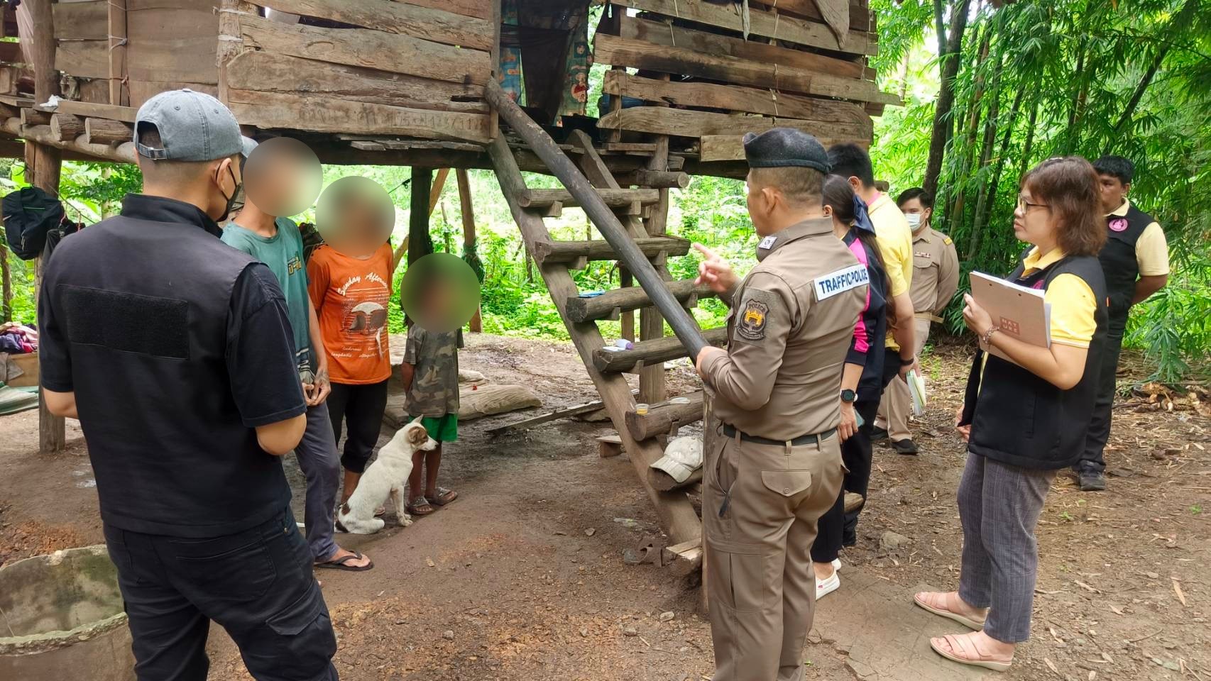 The Boy Who Barks: A Child’s Life Among Dogs in Thailand’s Drug Crisis The Boy Who Barks: A Child’s Life Among Dogs in Thailand’s Drug Crisis