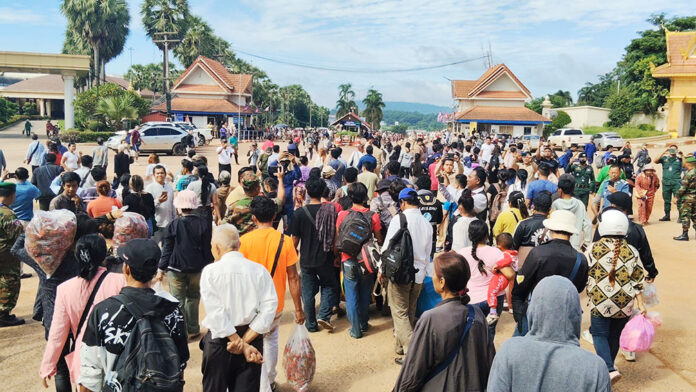 cambodia workers surin workers
