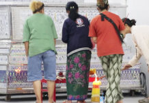 Gas Leak from Collapsed Fish Tank Kills Three Thai Fishermen