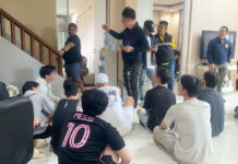 Korean Loan Sharks Jump from Chonburi Villa During Police Raid Korean