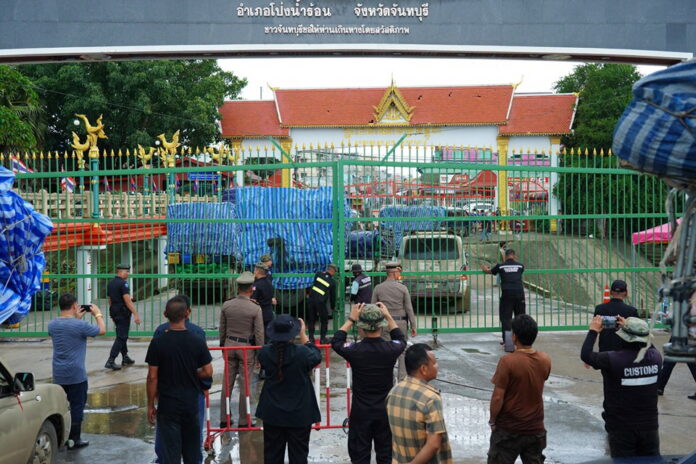 thai cambodia chanthaburi1 checkpoint