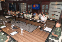 Thai Army Briefs International Military Attachés on Border Landmine Issue