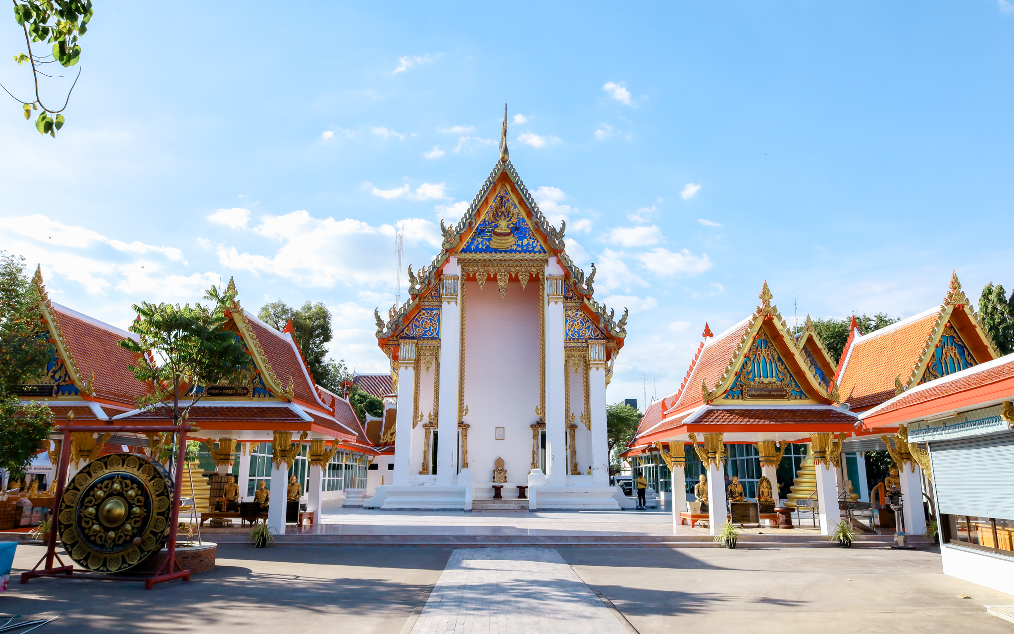nakhon sawan temple