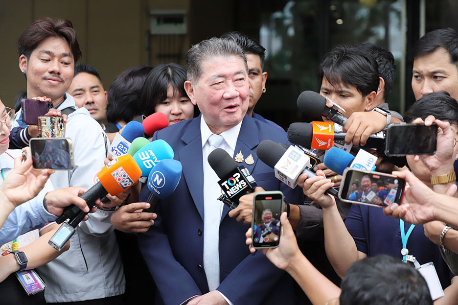 phumtham acting PM