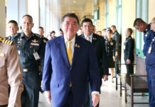 Outgoing Defence Minister Signs Chinese Submarine Deal