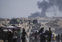 Israeli Strikes Kill 33 as Gaza City Becomes Focus of Famine and a Military Offensive