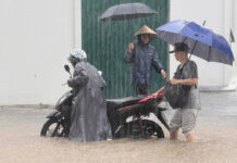 Heavy Rain Falls in Parts of Southeast Asia After Kajiki Blows Into Vietnam
