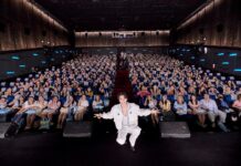 Jeff Satur Brings Joy to Fans at BRAND’S “ADD FLAVOR TO YOUR LIFE” Event