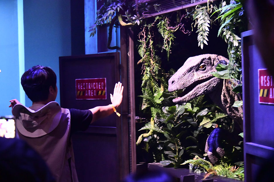 jurassic tourism2