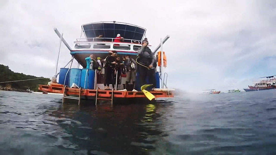 pattaya seawalk2