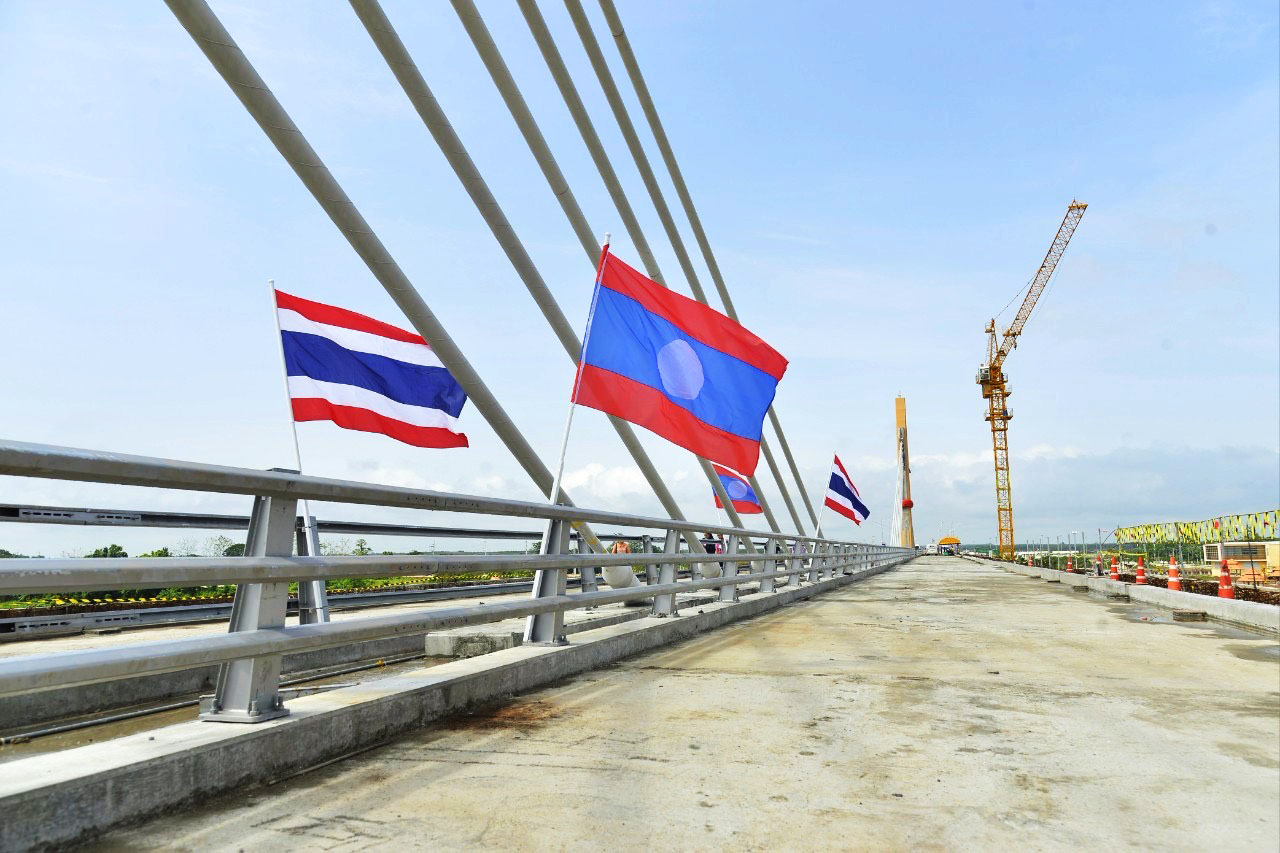 thai laos trade2