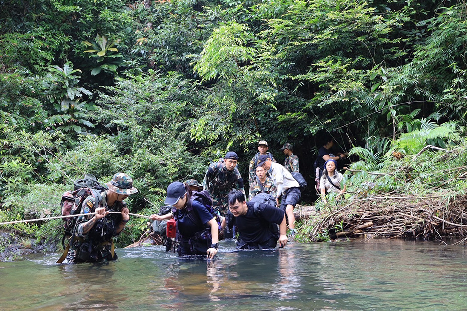 trat hiking