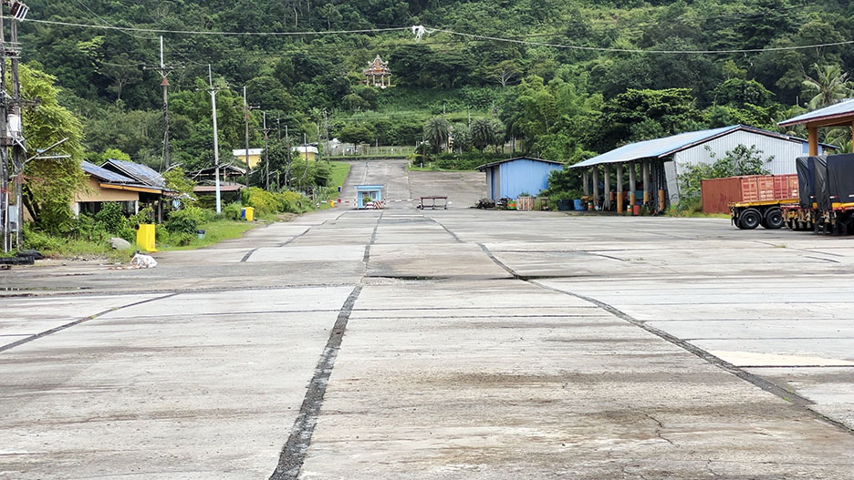 Thailand Keeps Border Shut as Trade With Cambodia Plunges 99.9%