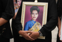 Thailand’s Queen Mother Sirikit Has Died at Age 93