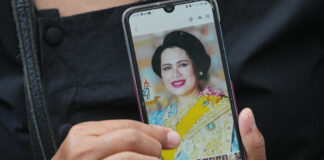 Thailand Mourns Queen Sirikit The Queen Mother; Funeral Plans Begin