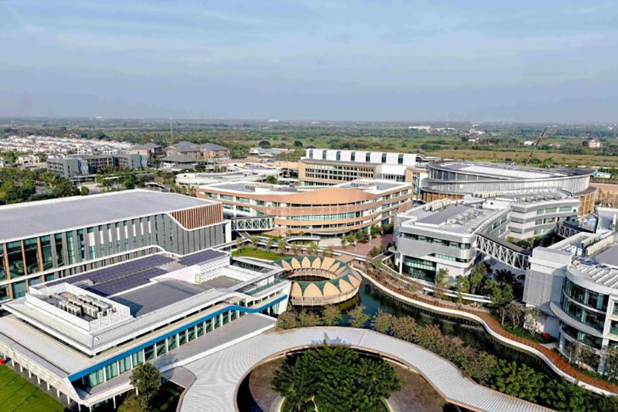 KIS International School