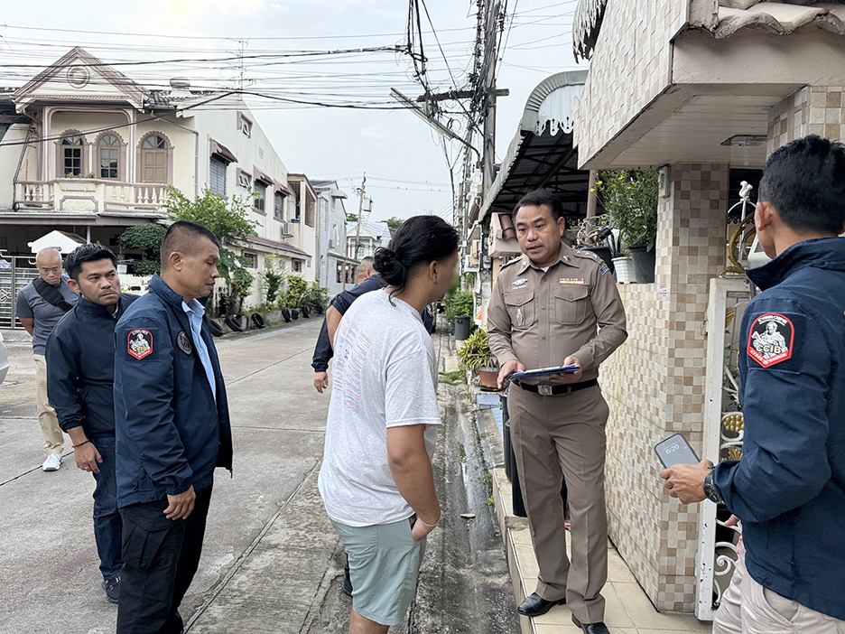 Thai-Indian Duo Arrested for $59K Gold-Buying Scam Targeting American