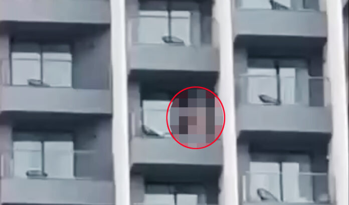 sex balcony11