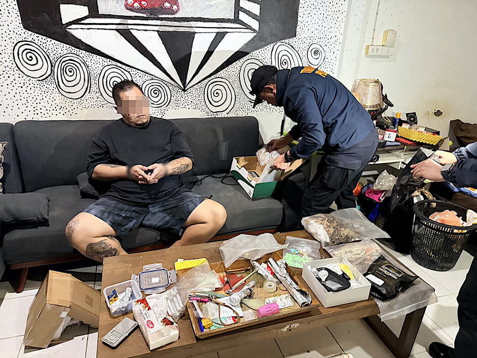 Chinese Man Caught Selling Russian-Sourced Drugs on Koh Phangan