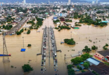 Thailand Launches Flood Recovery Plan as Damage Tops $4.3 Billion