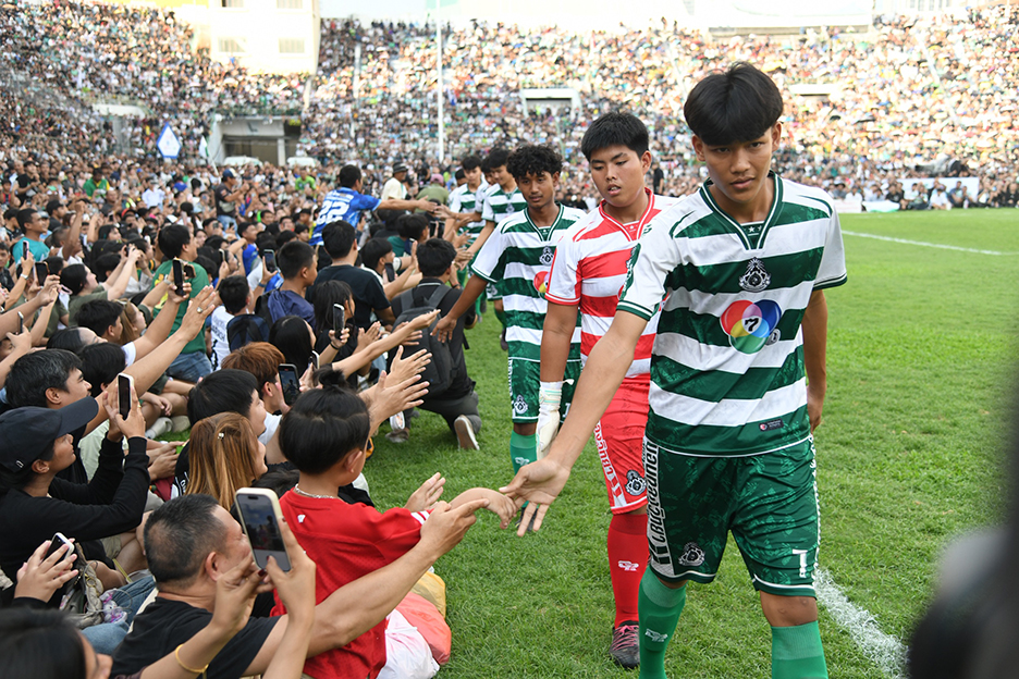 Thailand Finds Its New Football Dream in Mon Thong Wittaya