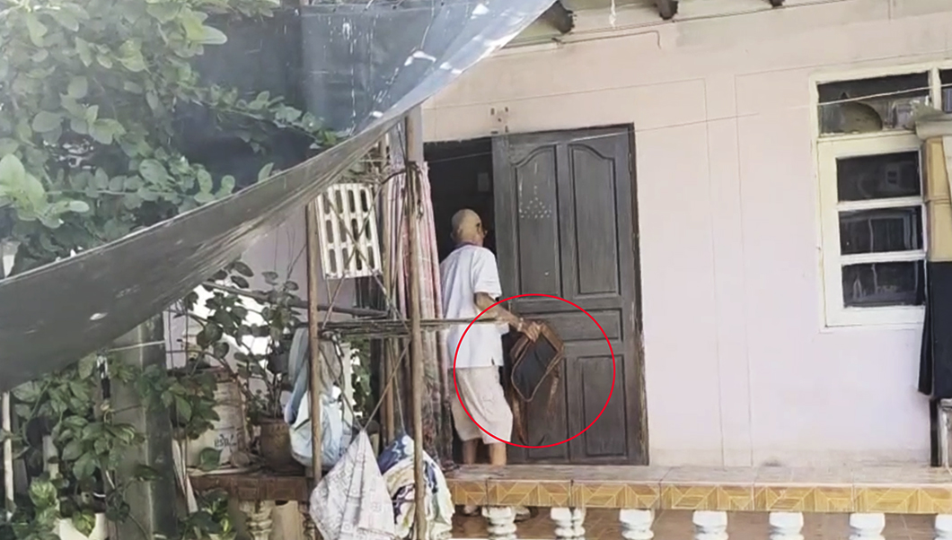 steal indian ayutthaya1