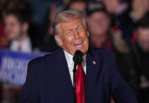 Trump’s Peace Deal at Risk as Fighting Surges at Cambodia-Thailand Border