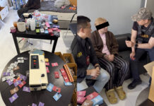 Bangkok Police Nab Chinese Man in Illegal ‘Zombie Pod’ Vape Operation