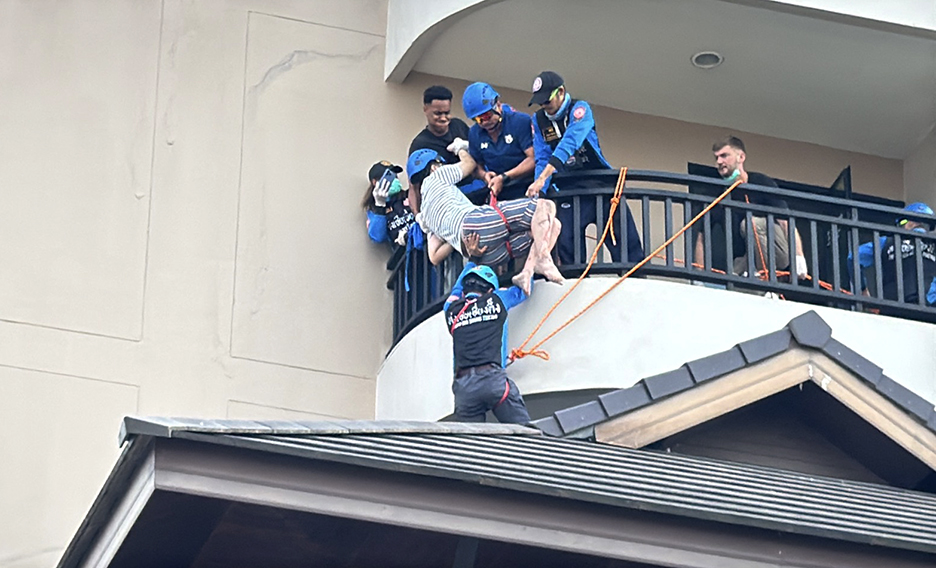Thai-Malaysian Teen Survives Seven-Story Fall in Hat Yai