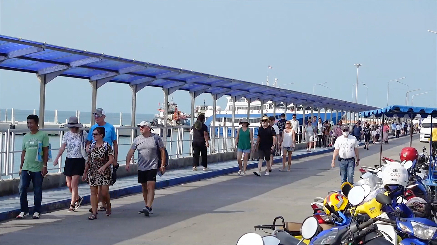 Thai Hotels Group Sees Foreign Arrivals at About 33 Million in 2026