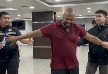 Drunk tourist smashes Pattaya officers’ vehicle Drunk tourist smashes Pattaya officers’ vehicle