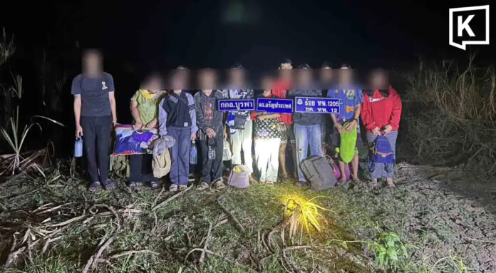 cross back caught Online gambling workers caught crossing Thai-Cambodian border