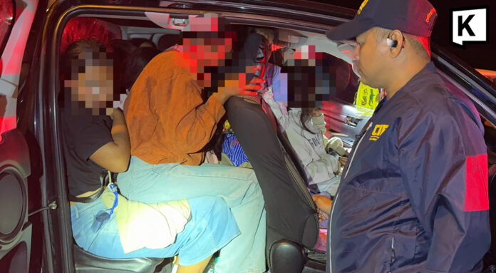 migrants hbd 22 migrants detained, then sing happy birthday to police