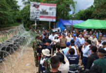2 Cambodian journalists appeal treason convictions over a photo from Thai border clash